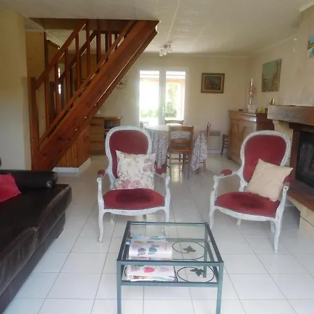 Maison Spacieuse 9 Pers, Proche Plage, Jardin, Animaux Acceptes Sur Demande - Fr-1-476-201 Holiday home La Faute-sur-Mer